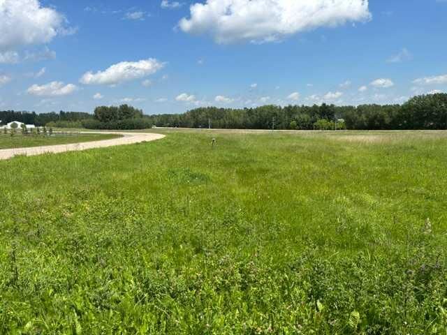 Property Photo: 140 Bruhn Boulevard AB T4N 4E7