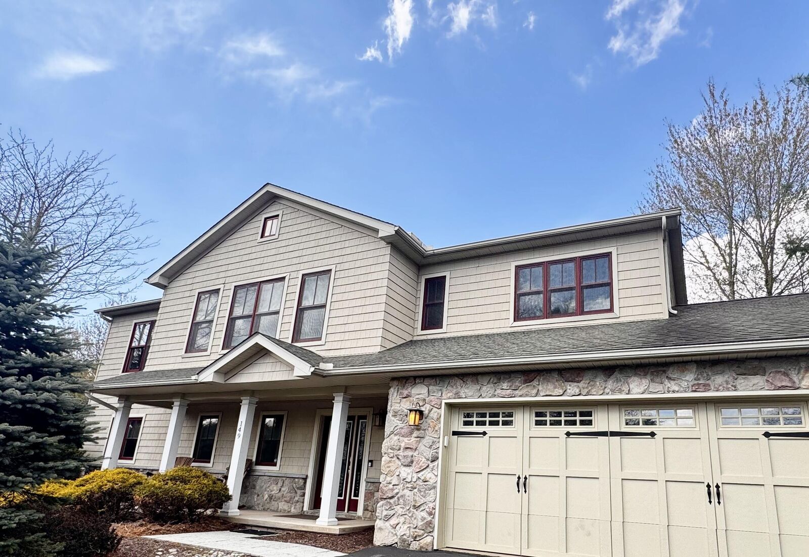 Property Photo: 149 Longview Drive PA 18624