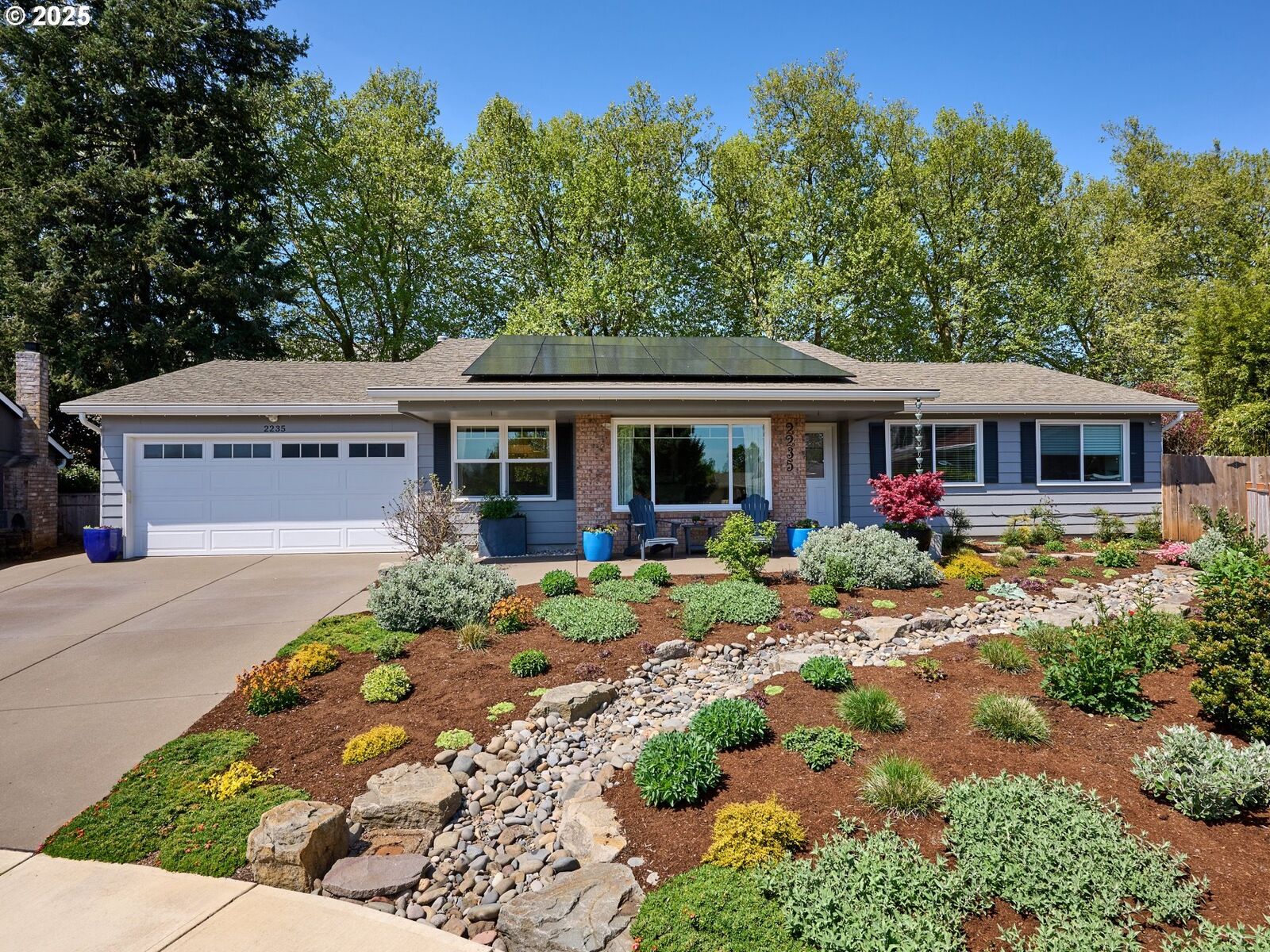 Property Photo:  2235 Juntura Ct S  OR 97302 