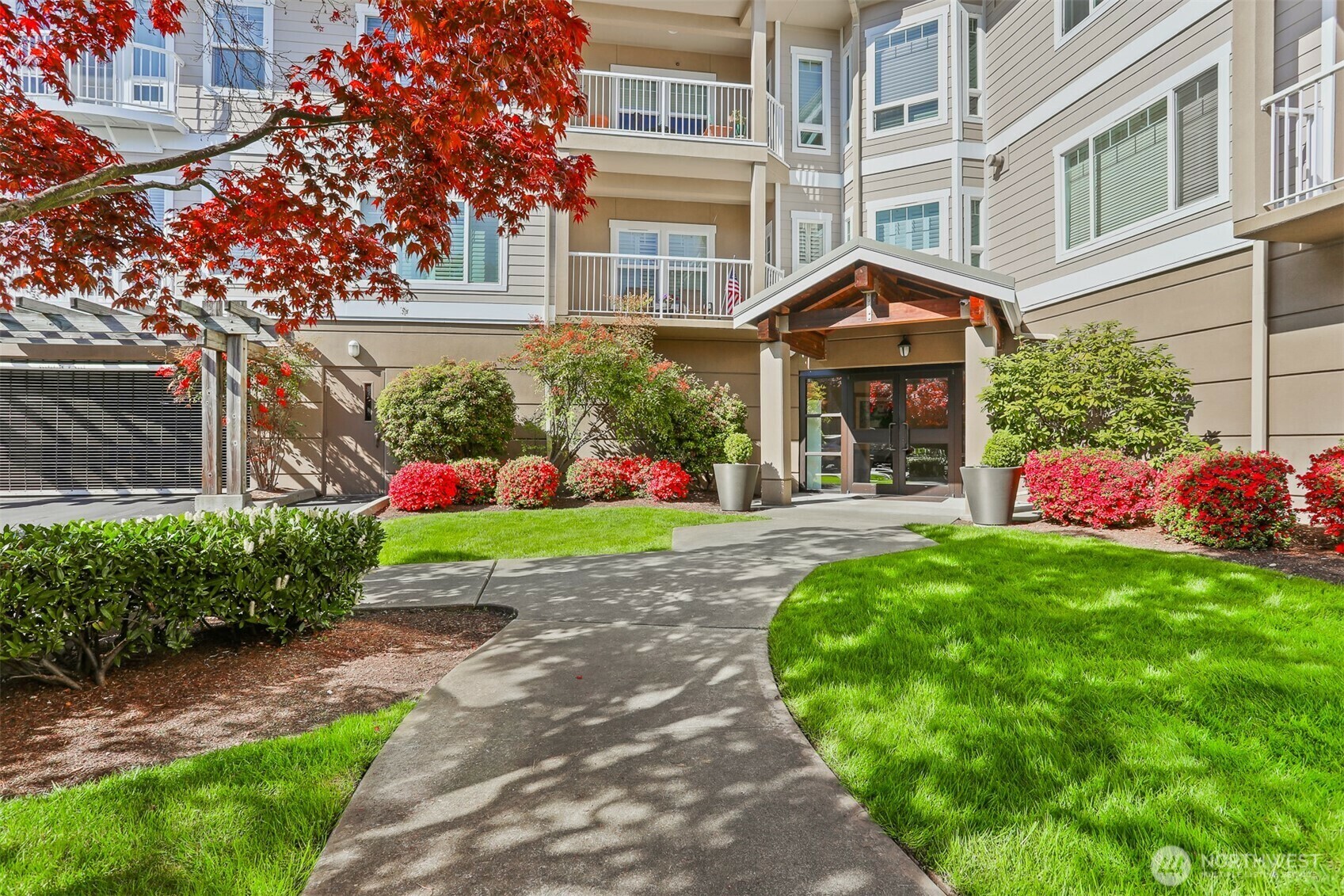 Property Photo: 1854 NW 195th 214 WA 98177