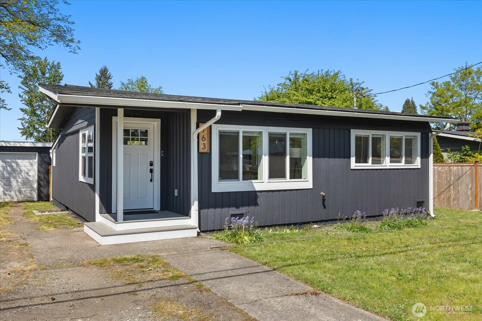 Property Photo: 763 Edmonds Avenue NE WA 98056