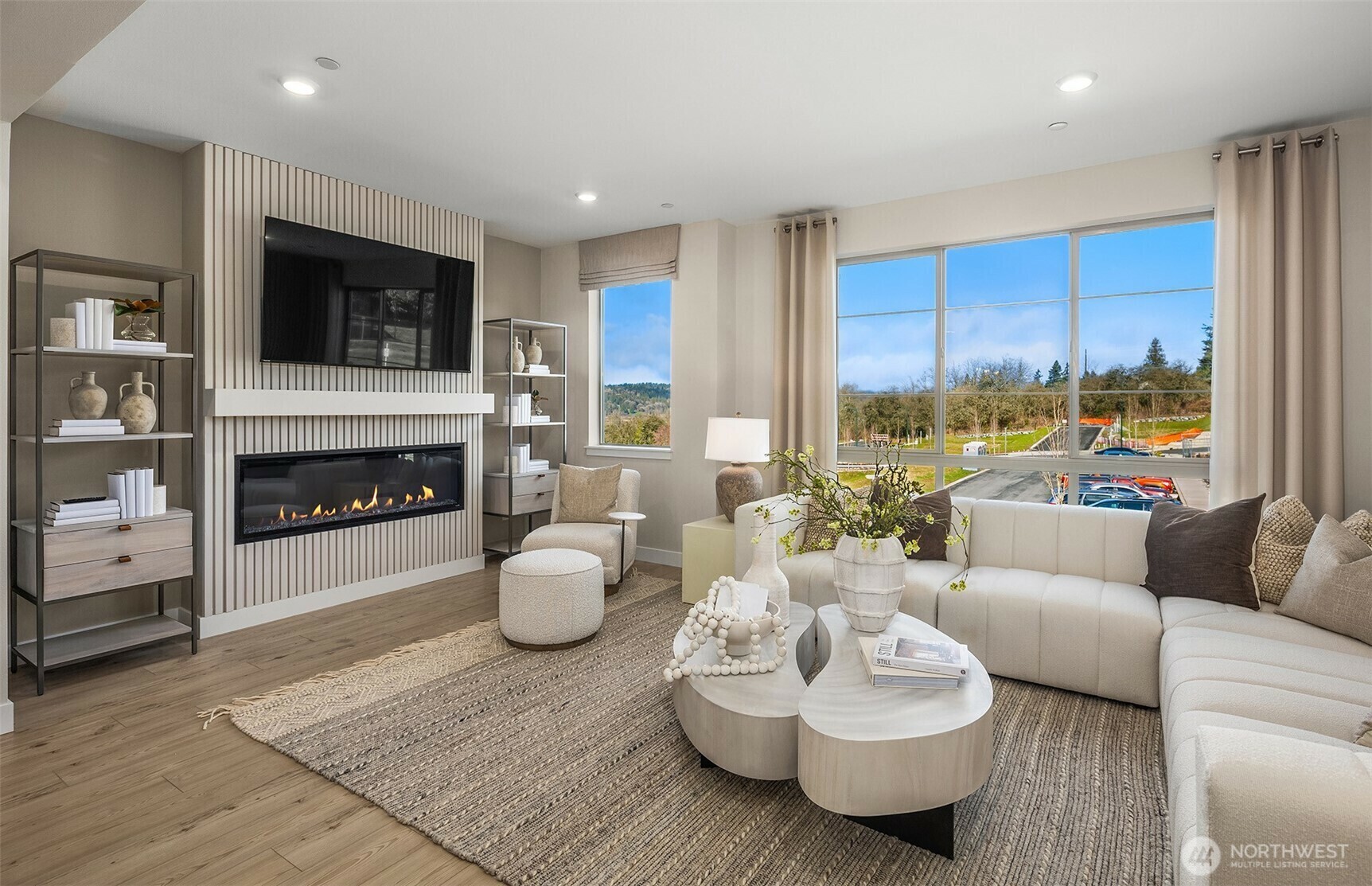 Property Photo: 26520 NE 143rd Circle N 28-C WA 98019