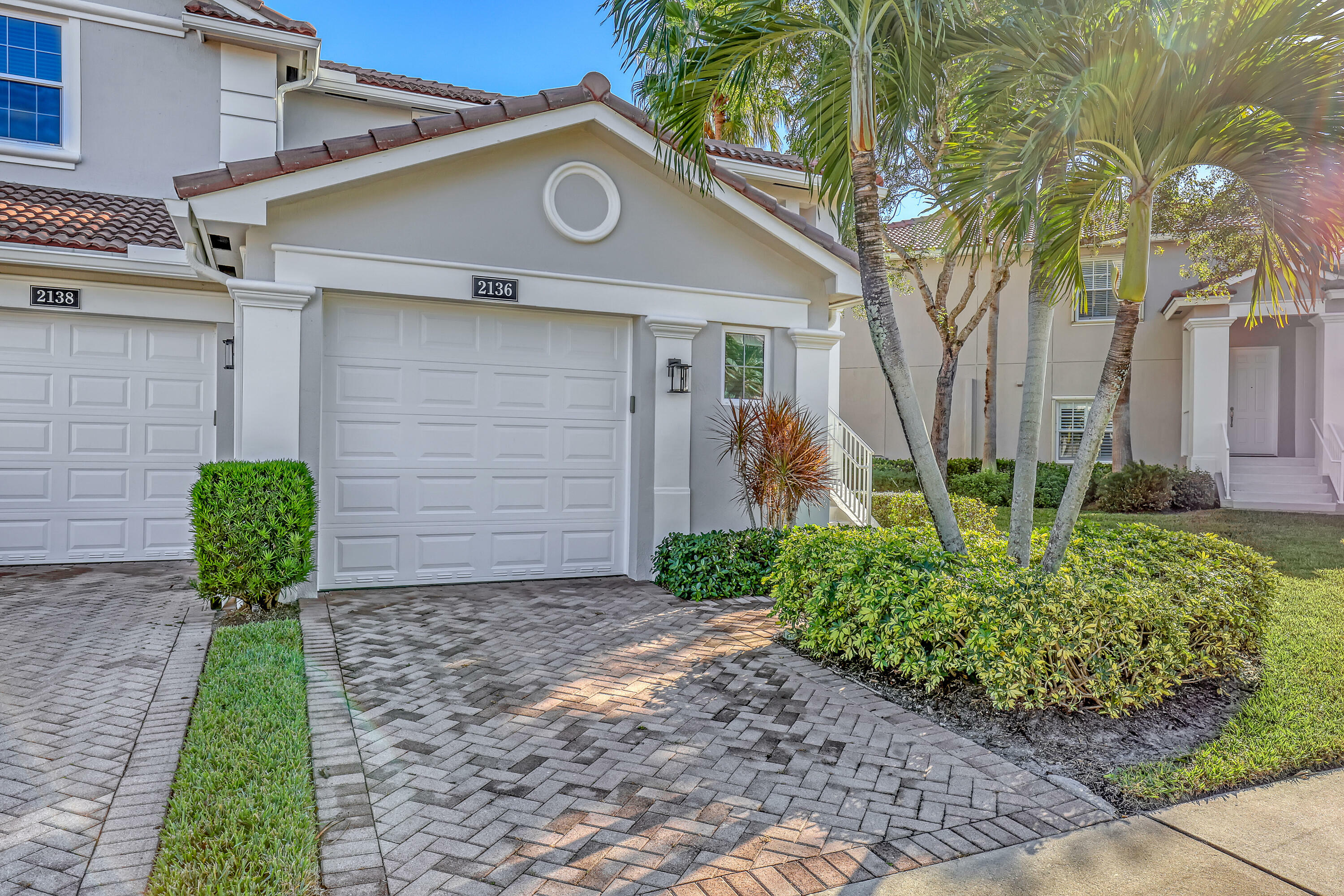 Property Photo: 2136 Wingate Bend FL 33414