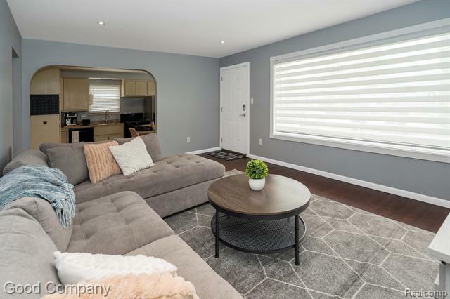 Property Photo: 1299 Jerry Avenue MI 48071