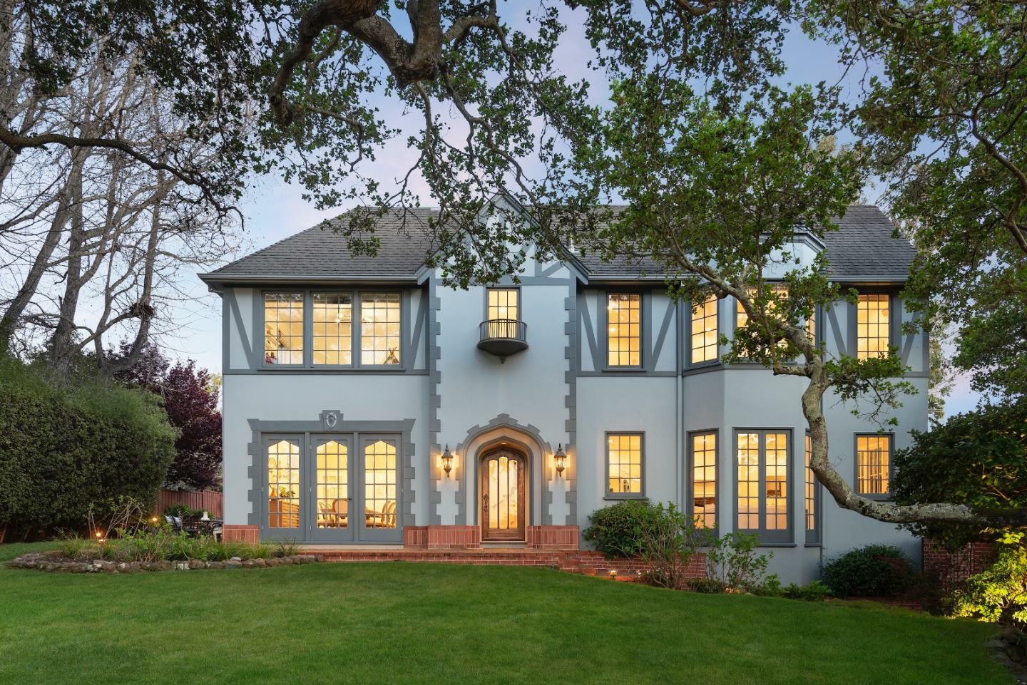 Property Photo: 2301 Oakdale Road CA 94010