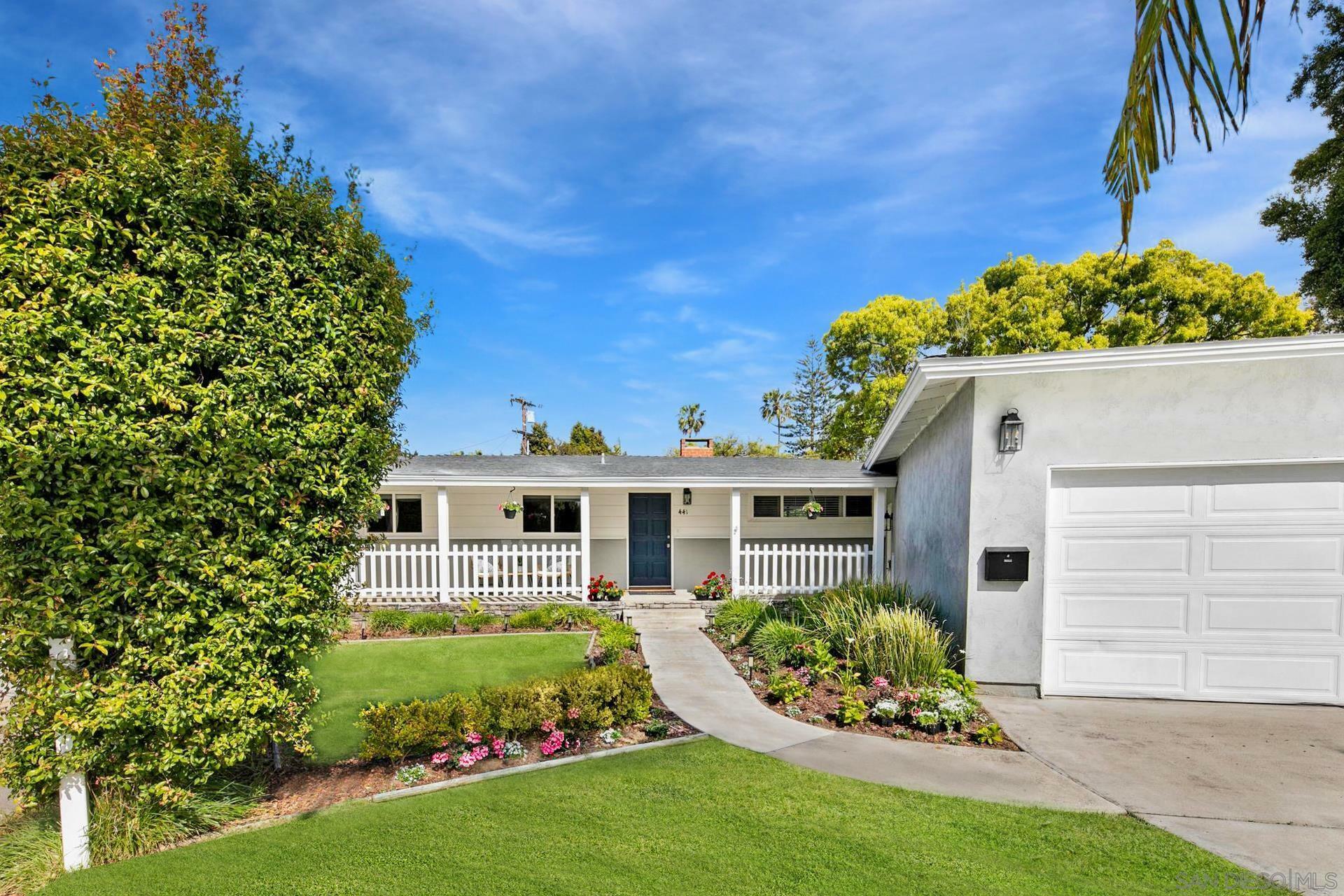 Property Photo: 441 Country Club Ln CA 92118