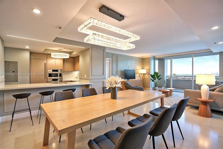 Property Photo:  3400 SW 27th Ave 1506  FL 33133 