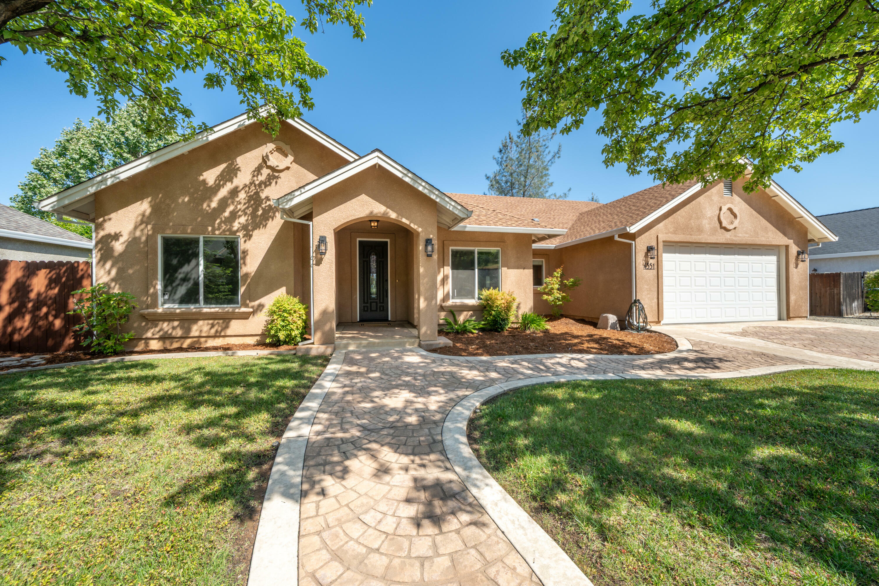 Property Photo: 4551 Nantucket Drive CA 96001