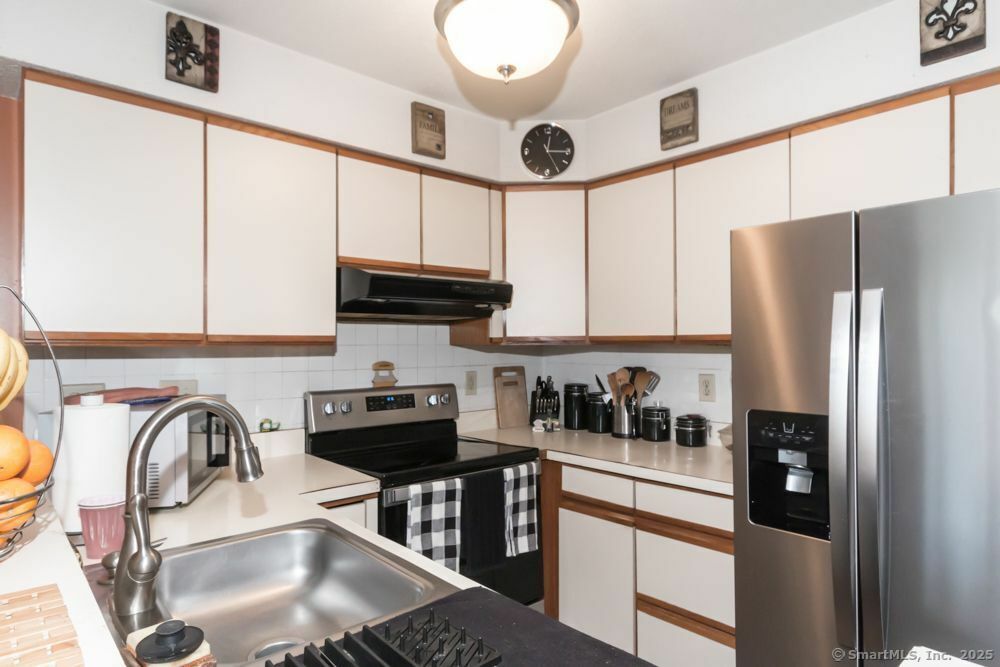 Property Photo:
