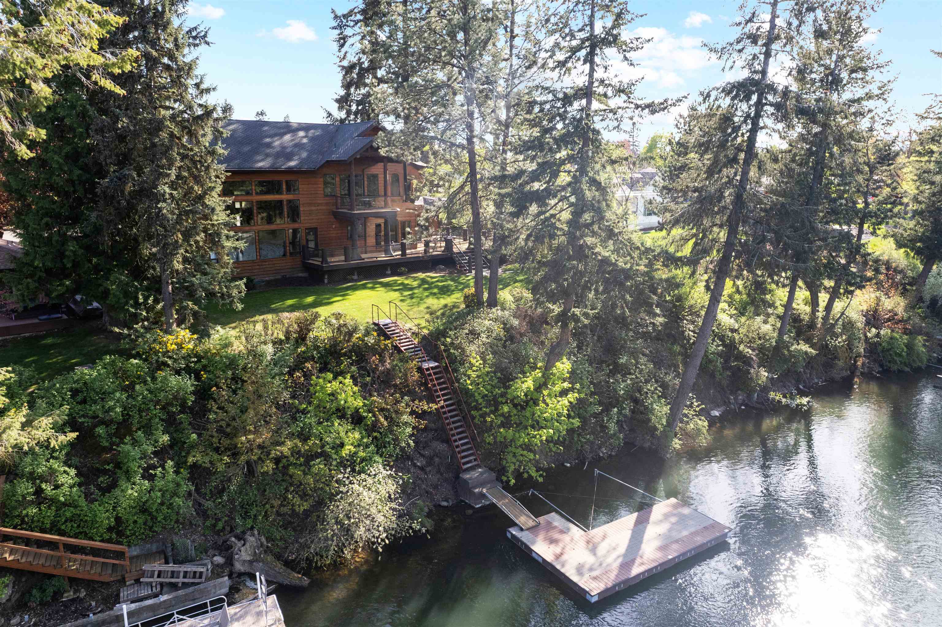 Property Photo: 8605 E South Riverway Ave WA 99212