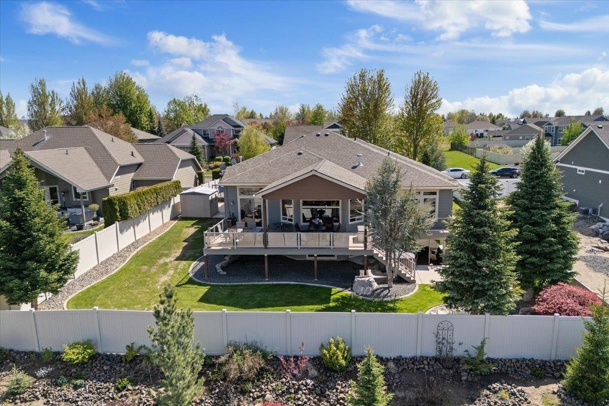 Property Photo: 2618 W Howesdale Dr WA 99208