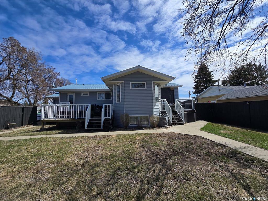 Property Photo: 1010 Desmond Street SK S0G 2B0