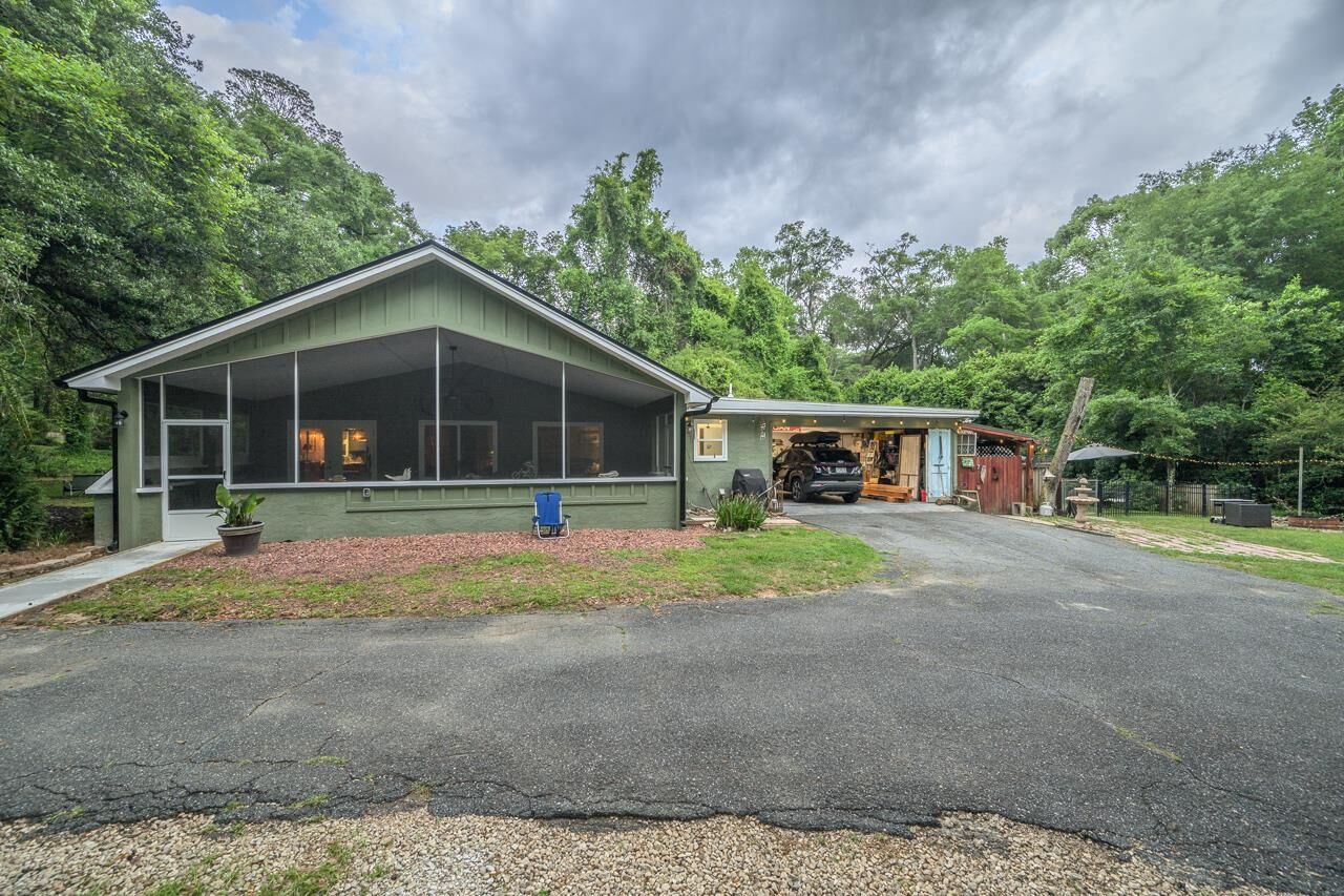 Property Photo:  3006 Southshore Circle  FL 32312 