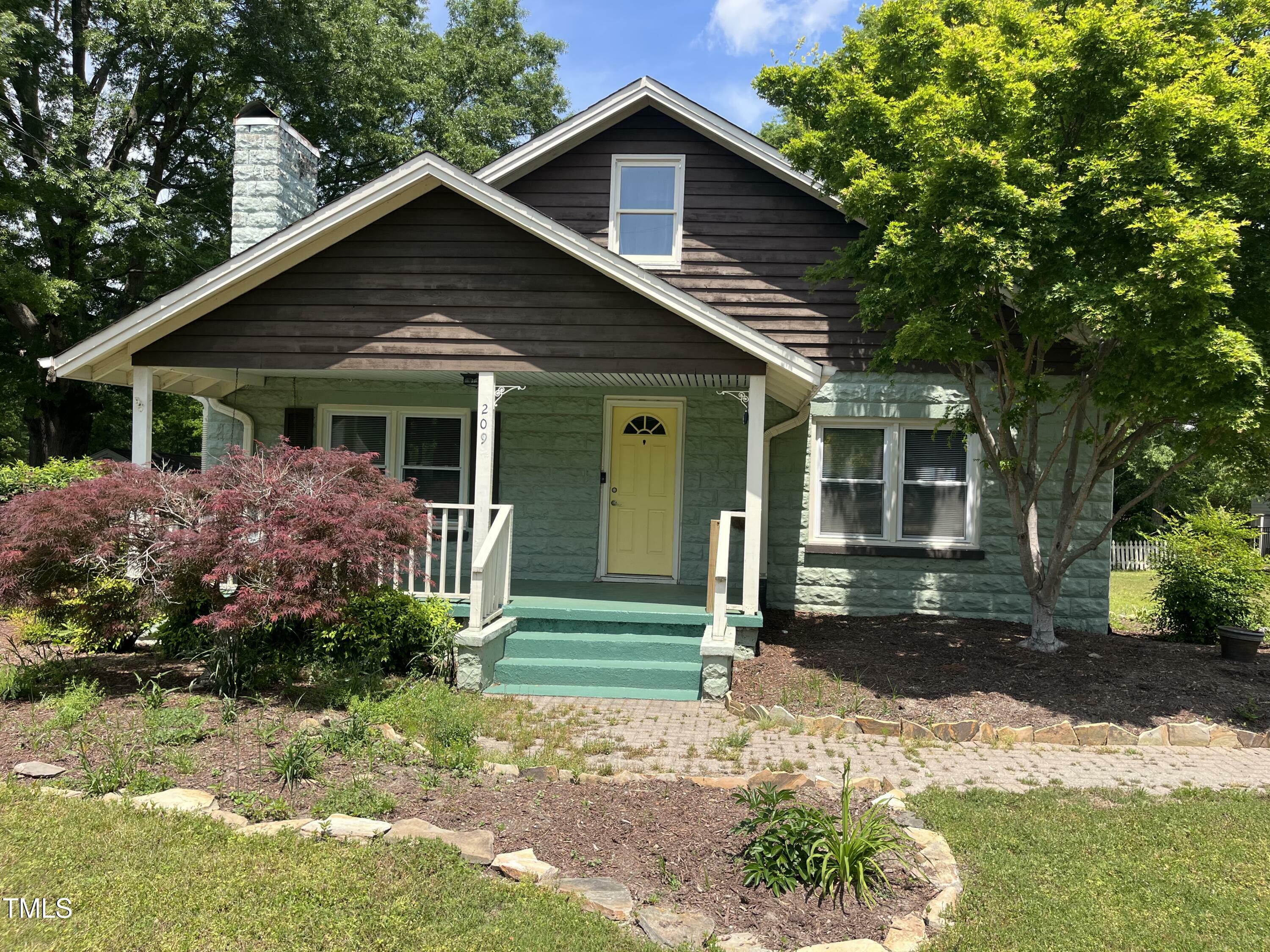 Property Photo: 209 E Winston Street NC 27596