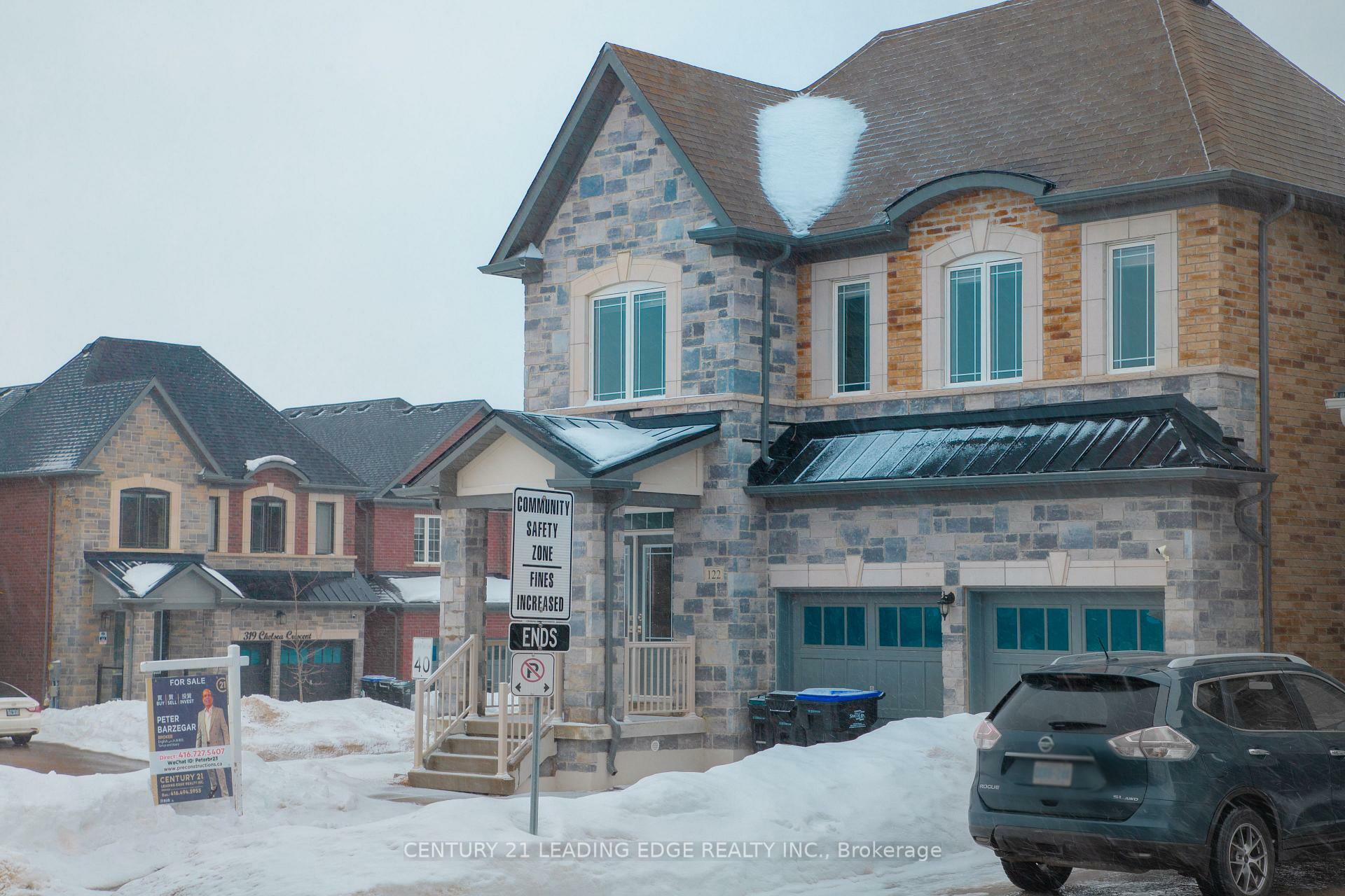 122 McKenzie Way  Bradford West Gwillimbury ON L3Z 4J4 photo