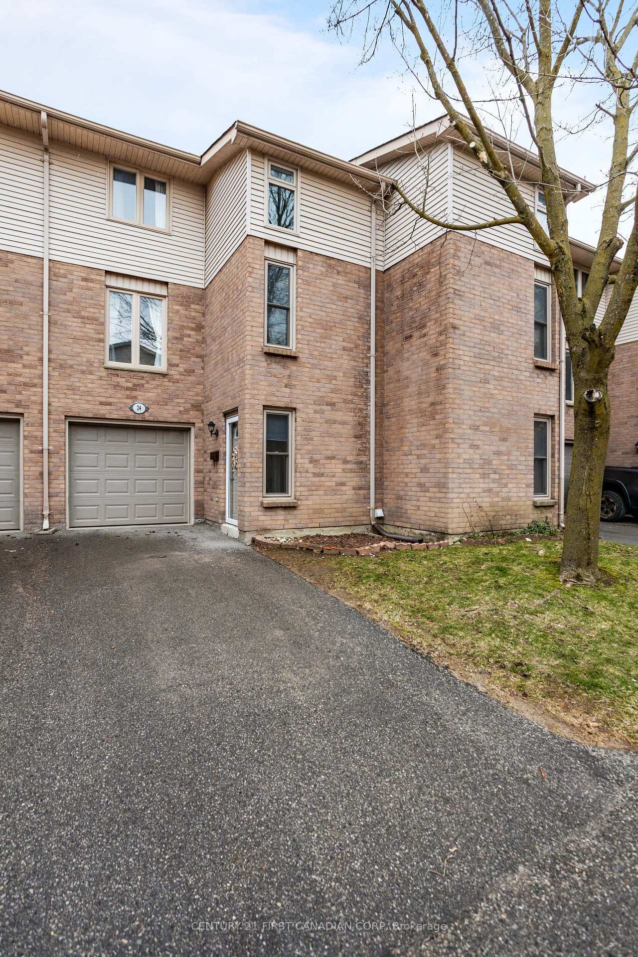 Photo de la propriété: 1855 Aldersbrook Road 24 ON N6G 4R4