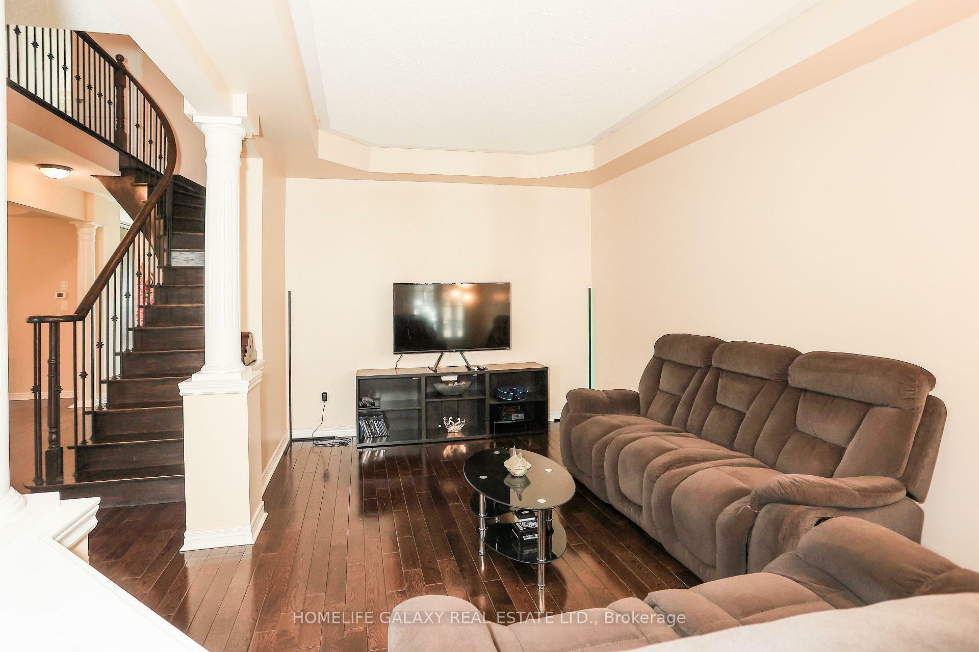 Photo de la propriété: 5324 Snowbird Court ON L5M 0P9