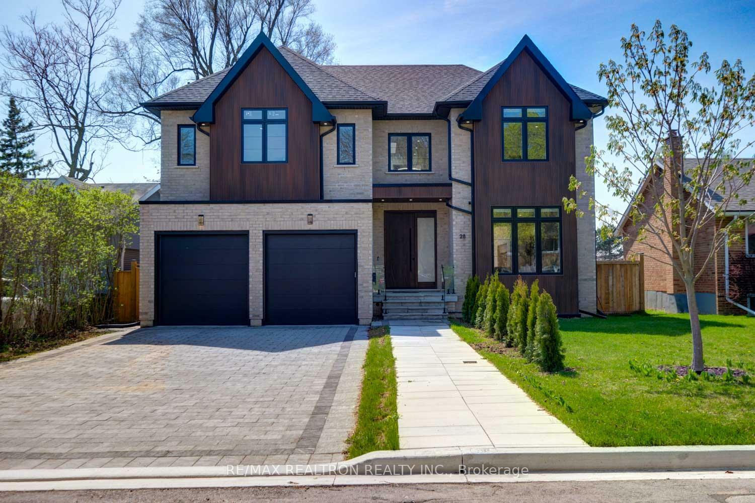 Property Photo: 28 Ternhill Crescent ON M3C 2E5