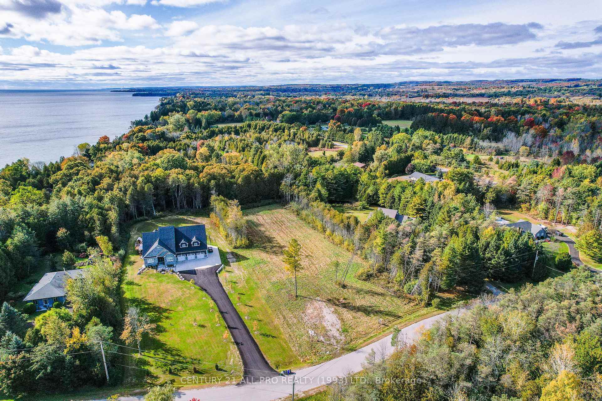 Property Photo:  0 Keewatin Drive  ON K0K 2G0 