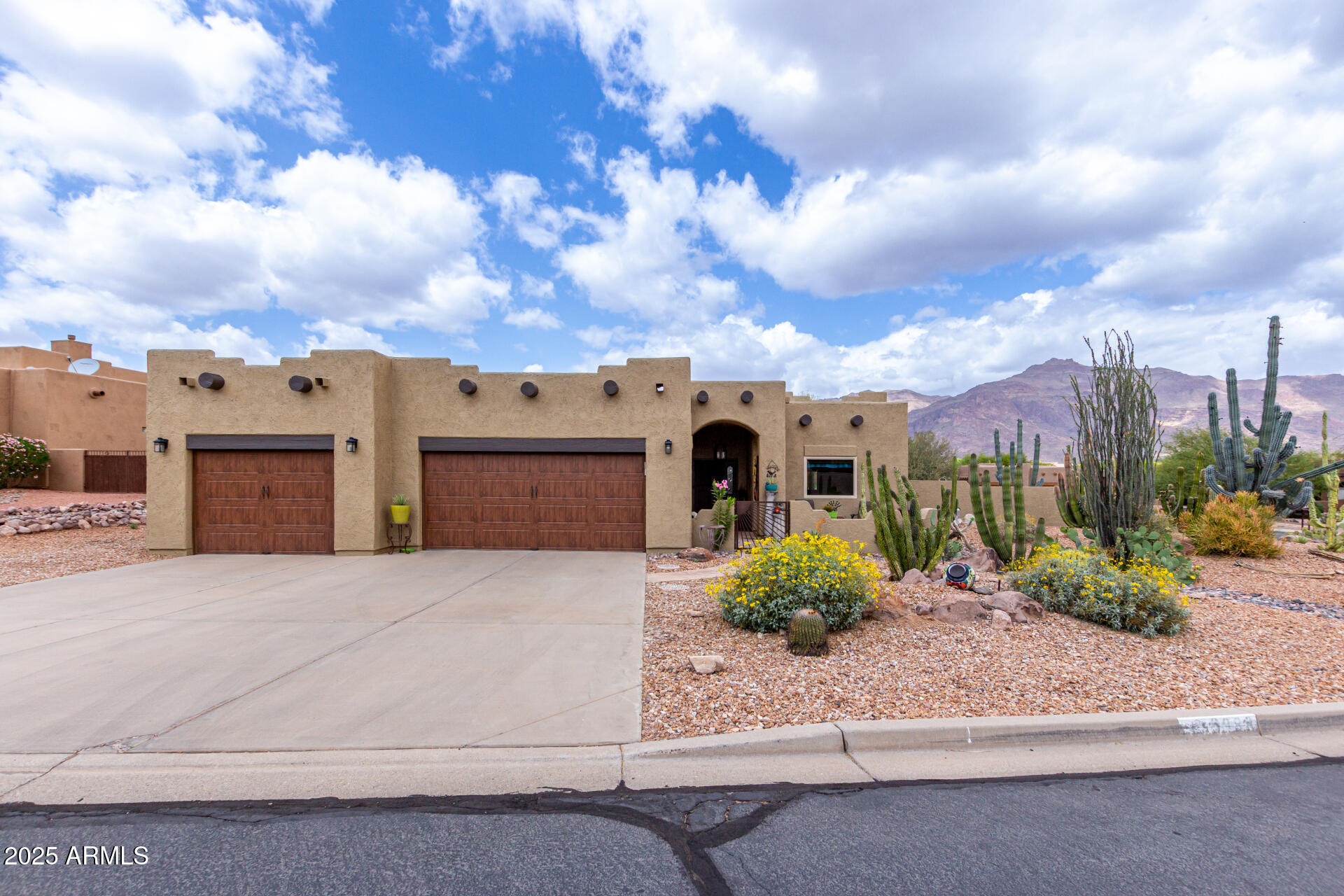 9938 E Little Nugget Way  Gold Canyon AZ 85118 photo