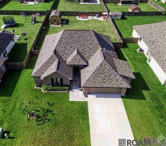 Property Photo: 41416 Stonebrook Ave LA 70769