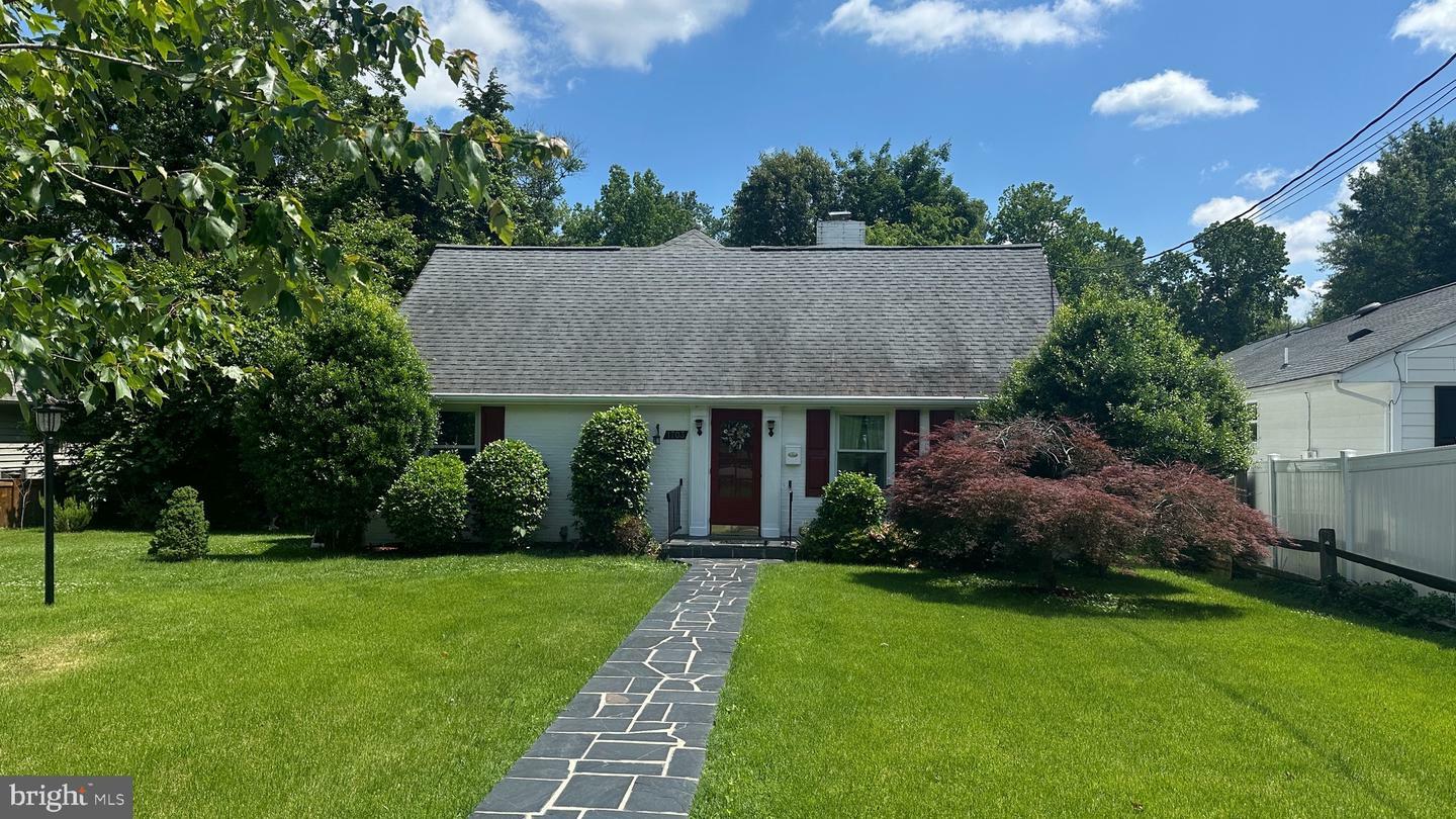 Property Photo: 1703 Franklin VA 22401
