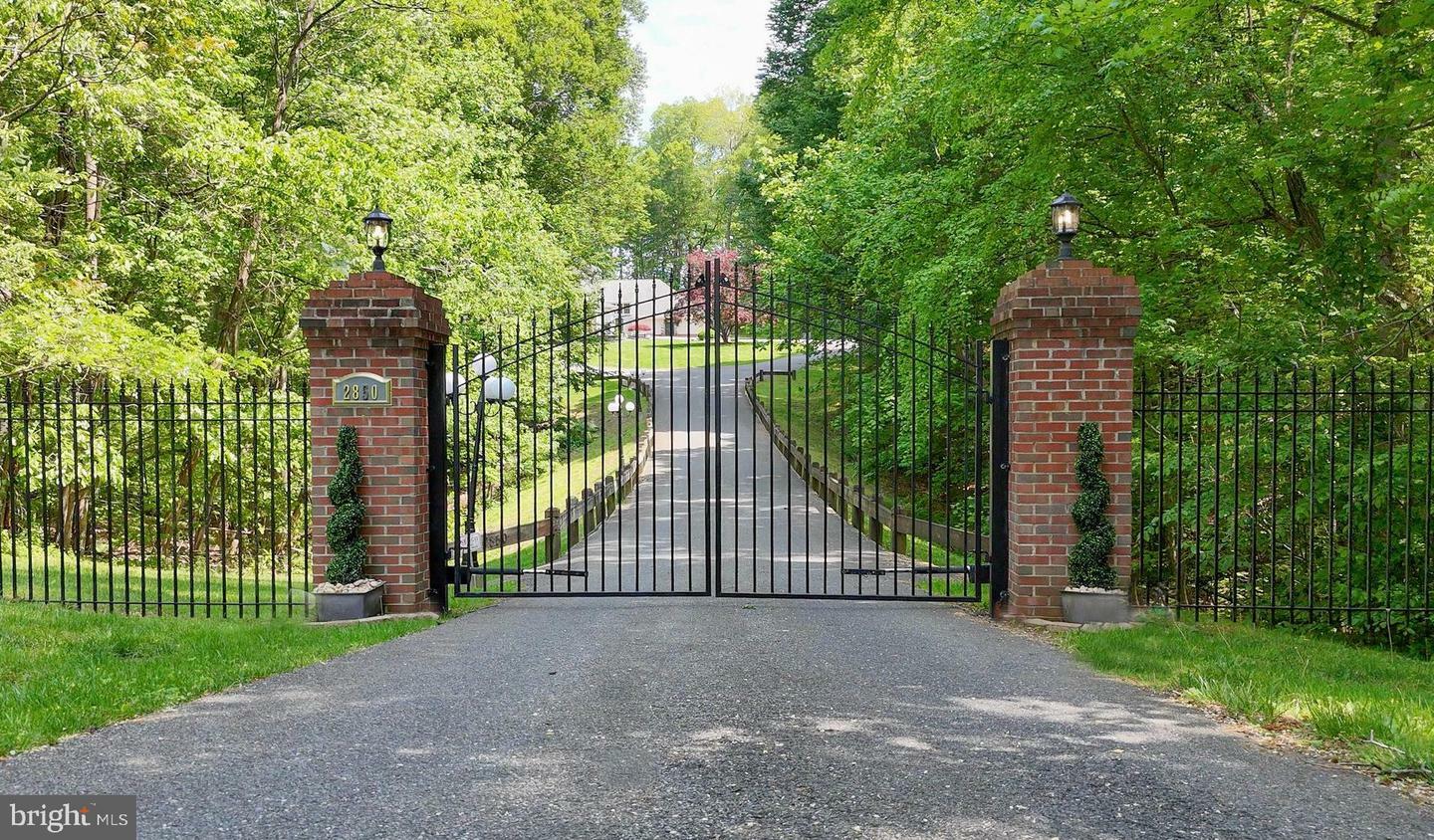 2850 Dunleigh Drive  Dunkirk MD 20754 photo
