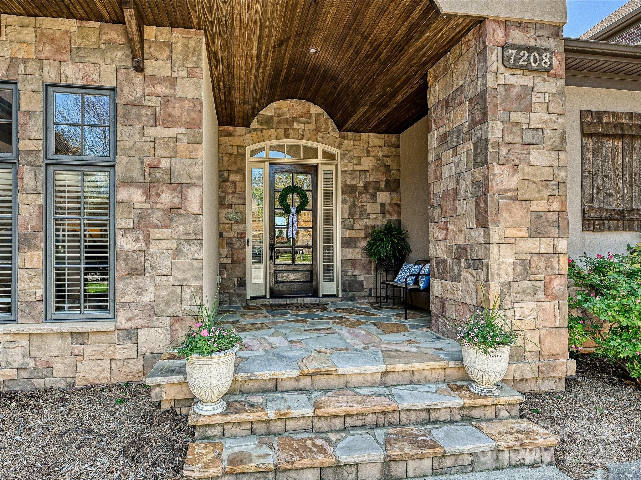 Property Photo: 7208 Ashton Gate Drive NC 28270