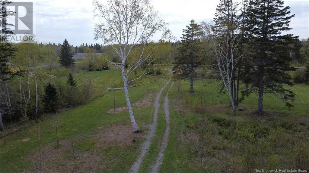 Property Photo: 9 Rue Des Cedres NB E8K 3T8