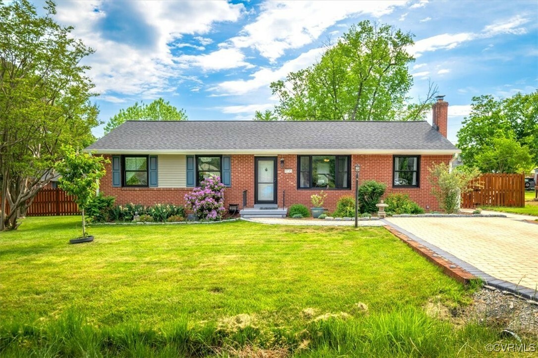 Property Photo: 9725 Drexel Lane VA 23228