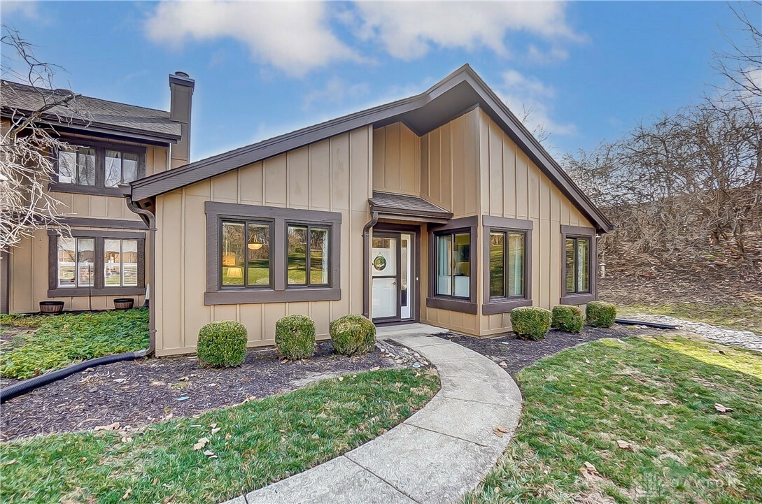 Property Photo:  1318 Keystover Trail  OH 45459 