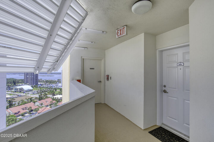 Property Photo:  2937 S Atlantic Avenue 2001  FL 32118 