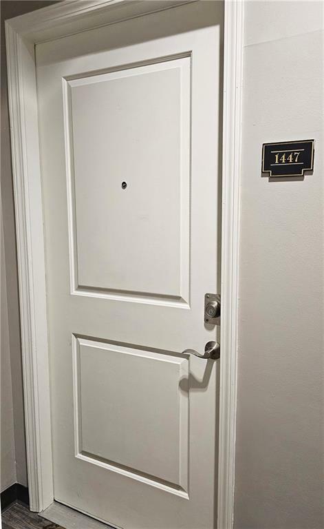 Property Photo: 870 Mayson Turner Road NW 1447 GA 30314
