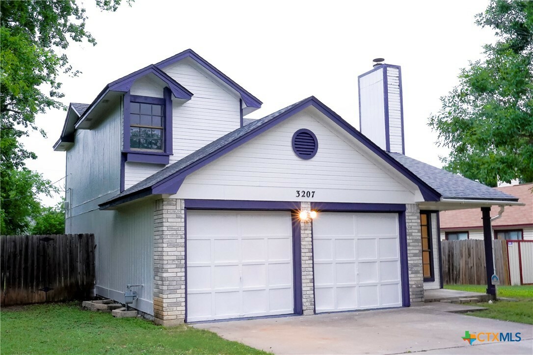 Property Photo: 3207 Honeysuckle Drive TX 76542