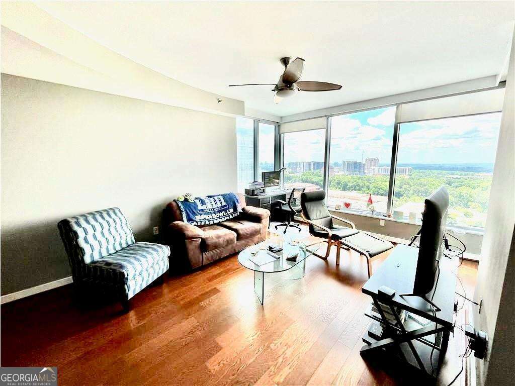 Property Photo: 3338 Peachtree Road NE 2608 GA 30326