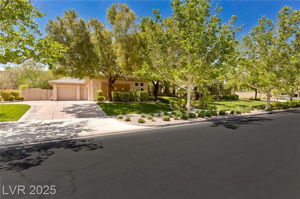 Property Photo:  9713 Highridge Drive  NV 89134 