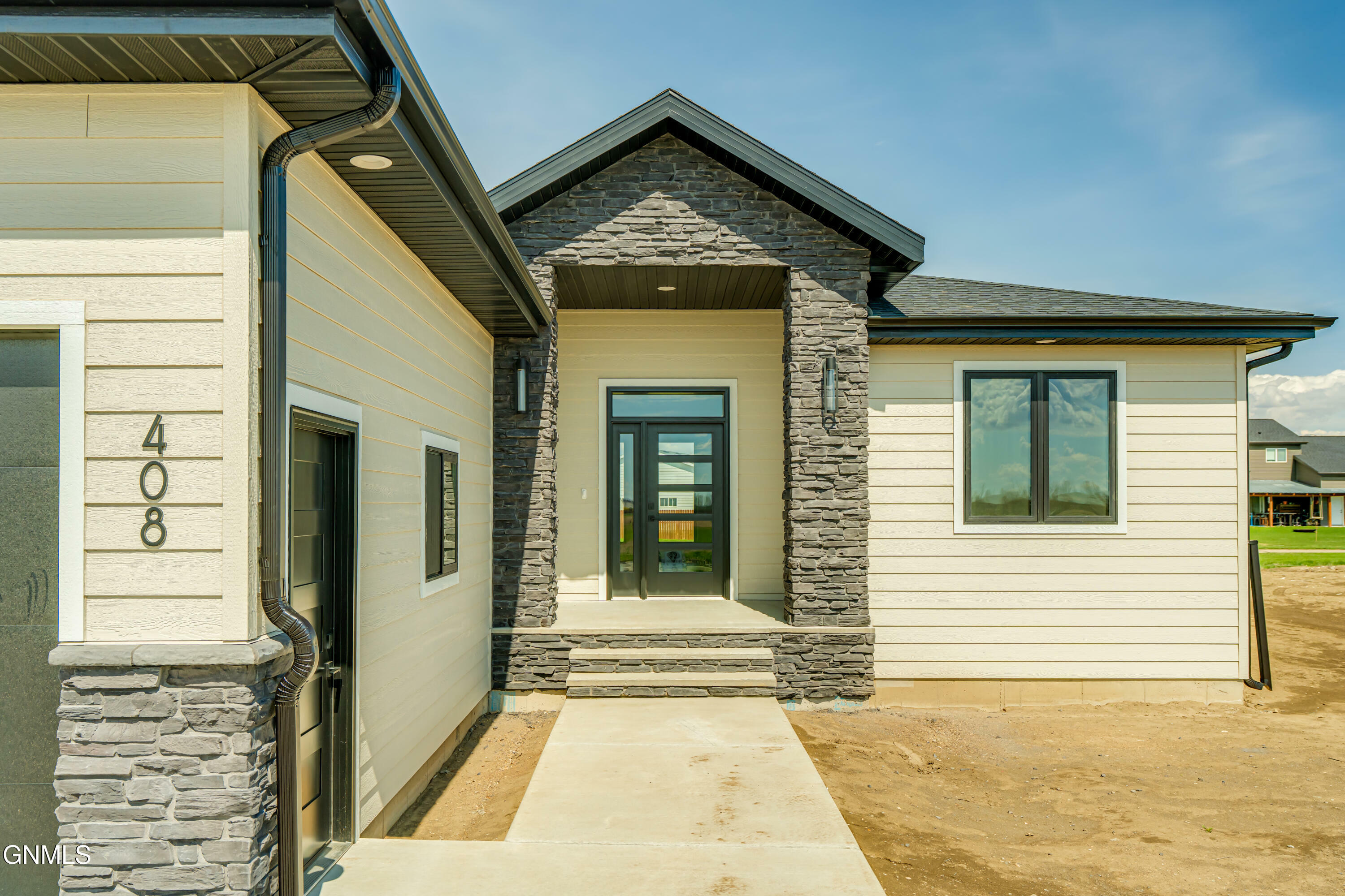 Property Photo: 408 Kamrose Drive ND 58504