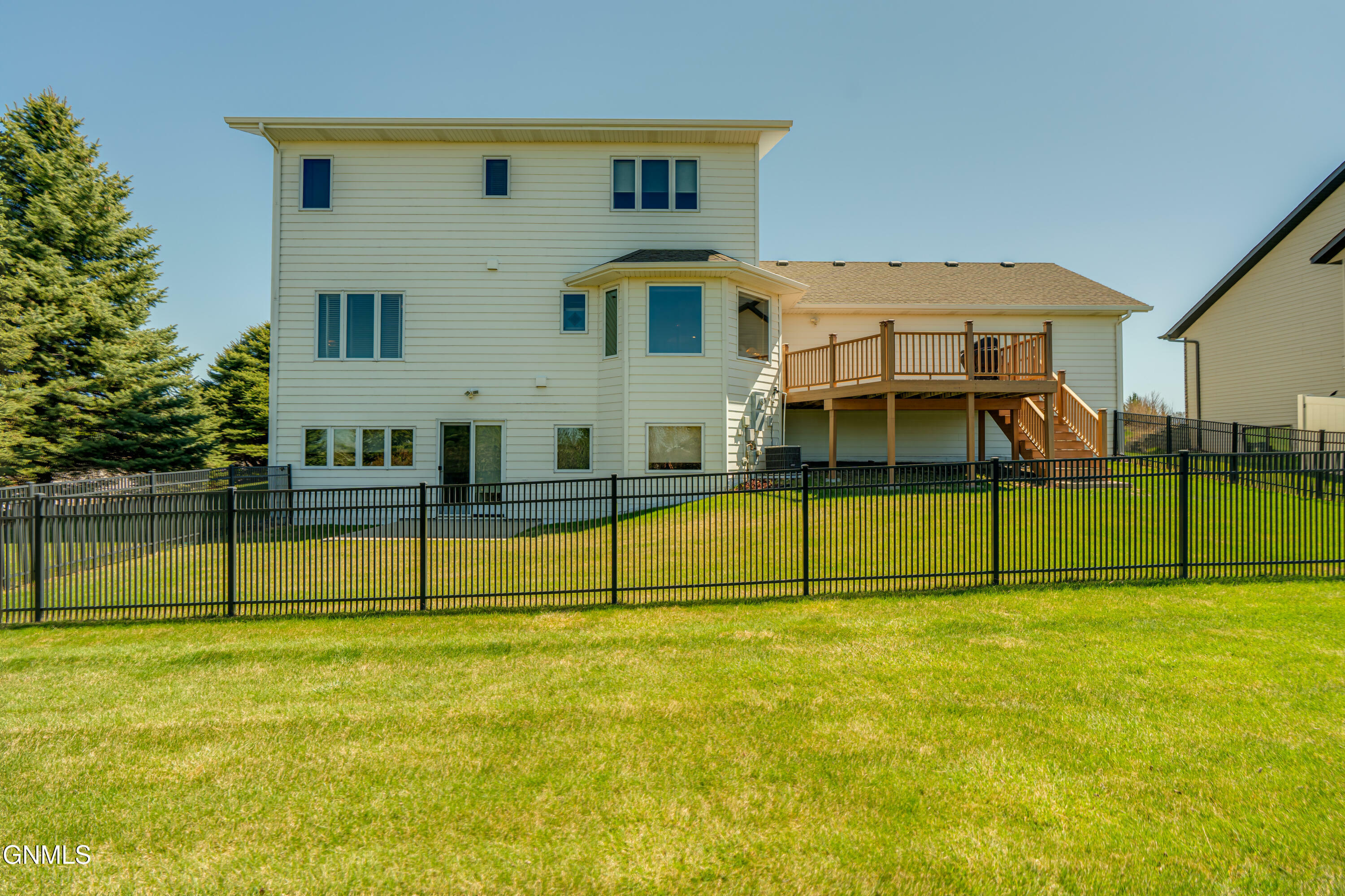 Property Photo: 602 Mustang Drive ND 58503