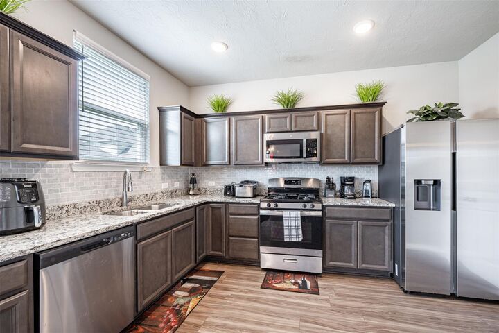 Property Photo: 1010 Harvest Lane TX 77833