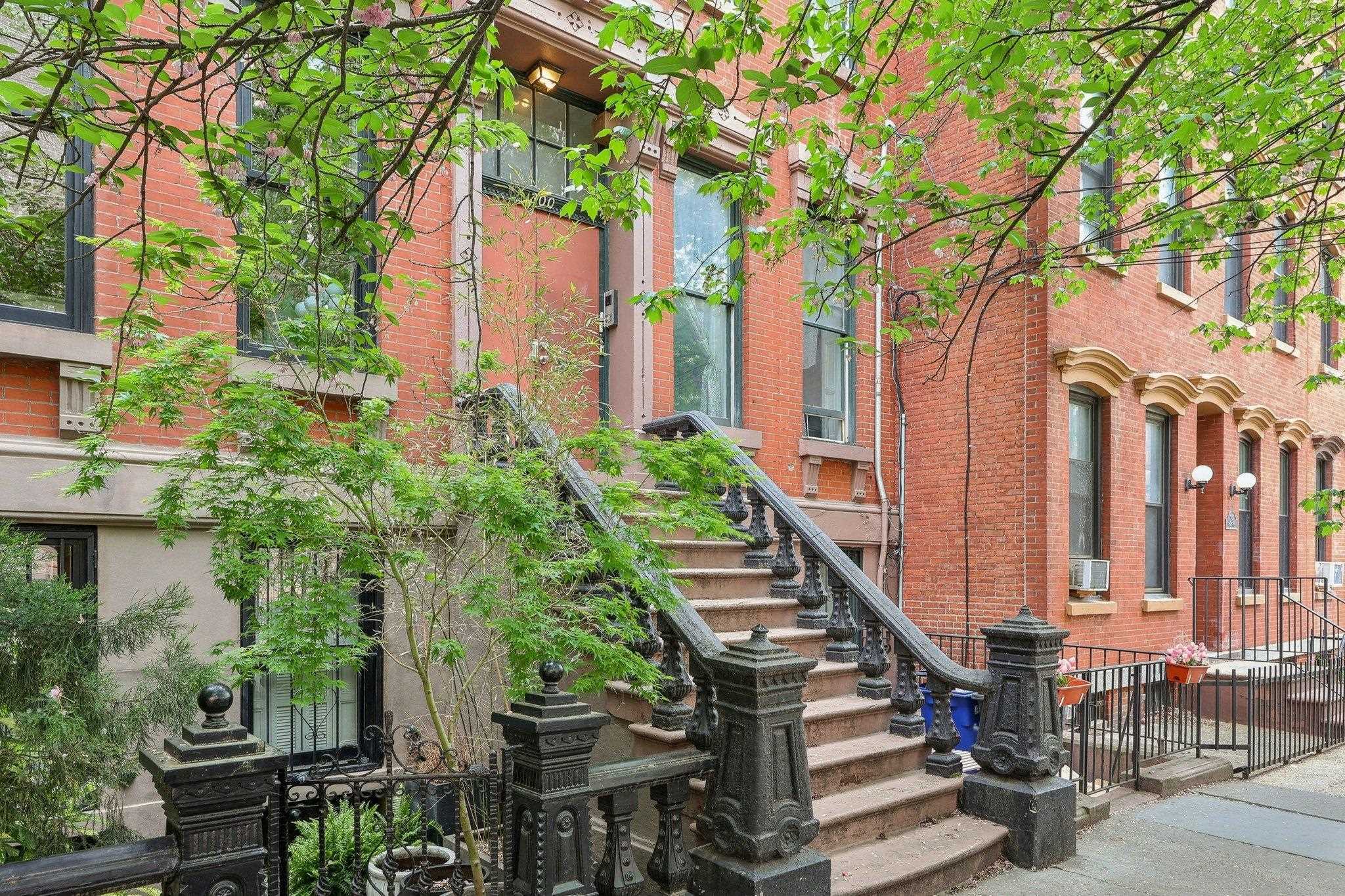 Property Photo: 300 Barrow St NJ 07302