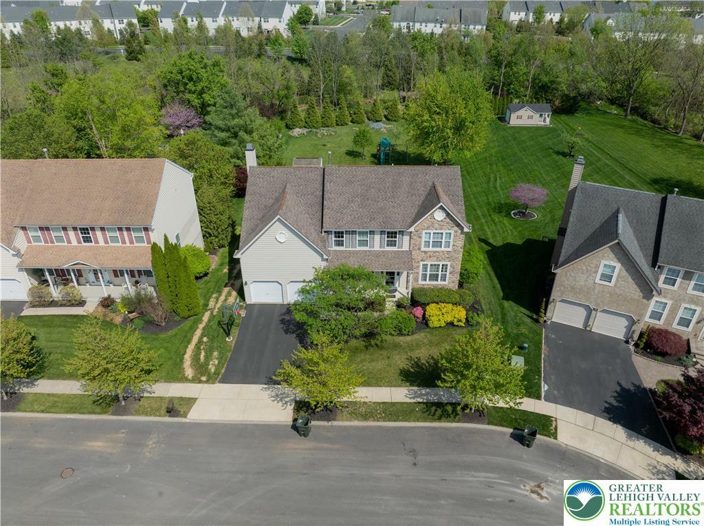 640 Yorkshire Drive  Upper Macungie Twp PA 18031 photo