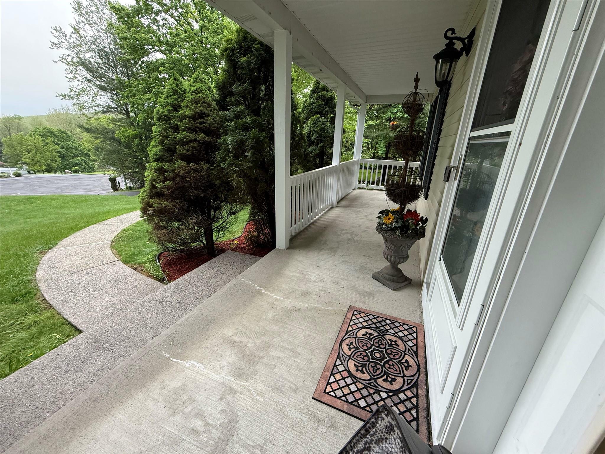 Property Photo: 5 Sherwood Farms Court NY 10980