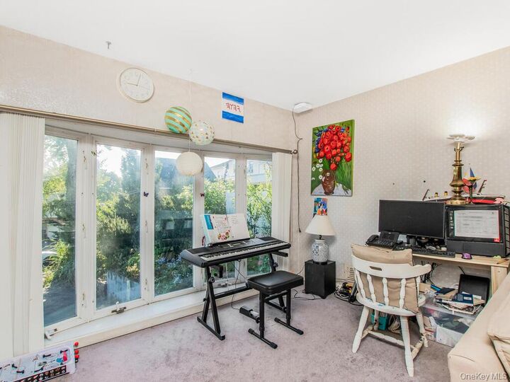 Property Photo: 18 South Circle NY 10703