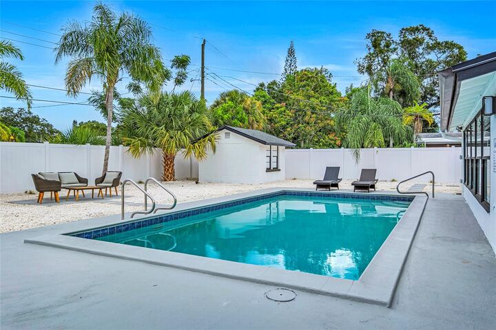 Property Photo: 1921 Fern Avenue FL 34235