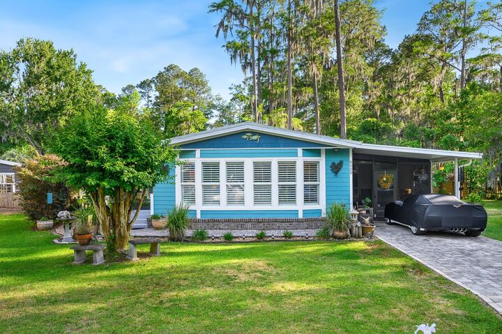 Property Photo:  8529 NW 40th Terrace  FL 32653 