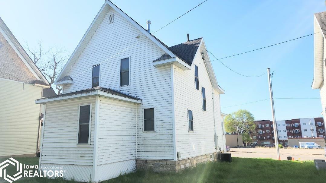 Property Photo: 210 1st Street IA 50401