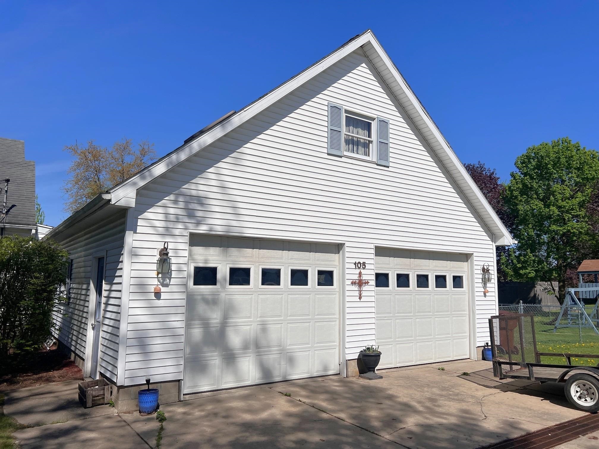 Property Photo: 105 S Morrice Road MI 48857