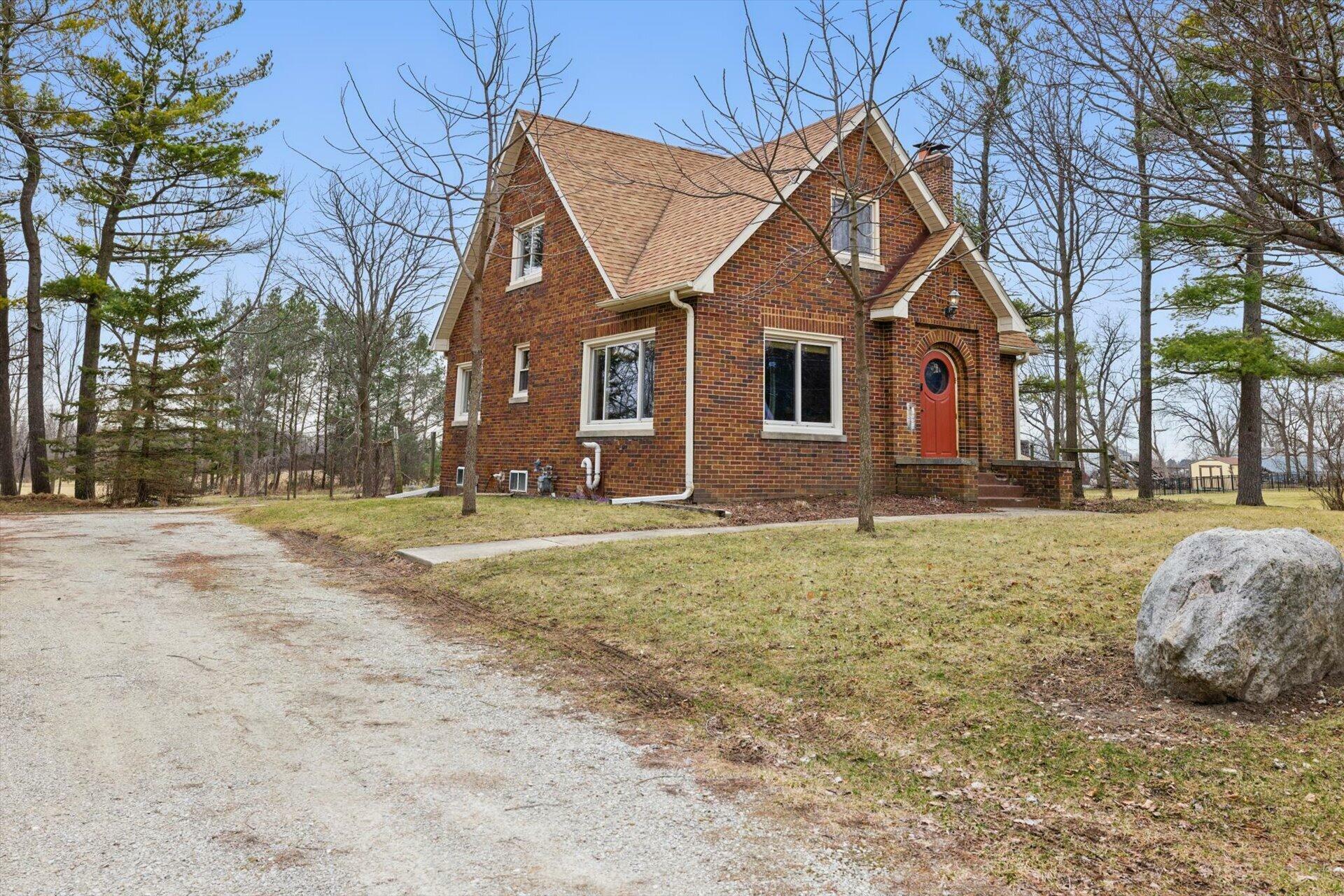 Property Photo: 6309 12th St WI 53144