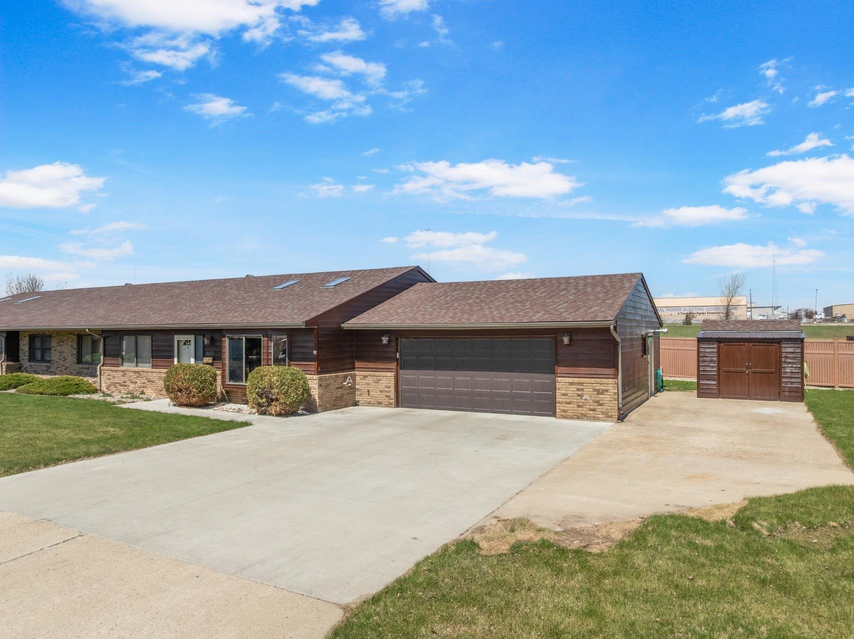 Property Photo: 600 SW 24th Ave. SW ND 58701