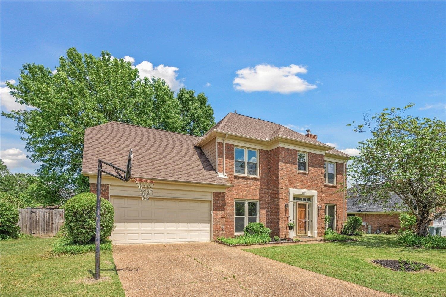 Property Photo: 8398 Shingle Oaks Dr TN 38018